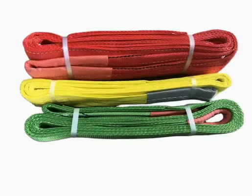 Élingue plate en polyester ultra-résistant | Capacité de 1t à 12t | La solution polyvalente de levage et d'arrimage
